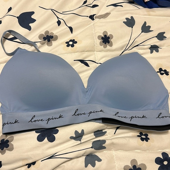 Wireless push up bra - Picture 1 of 3